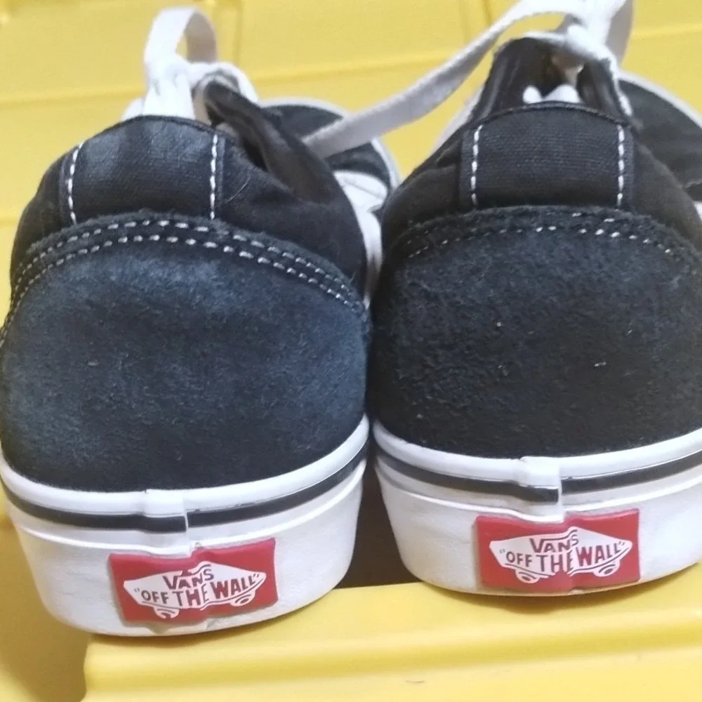 Vans Old Skool Low Top Sneakers Black White Suede Canvas Skater Shoes Women
